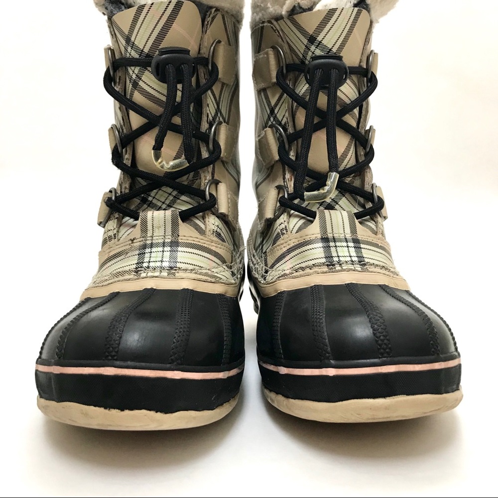 Sorel:‎ waterproof plaid “Yoot Pac” boots (5) - Picture 4 of 11